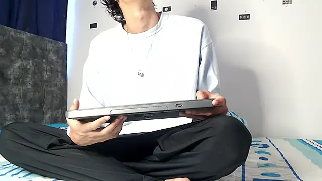 alexmark  online show from 04-02-26, 02:13