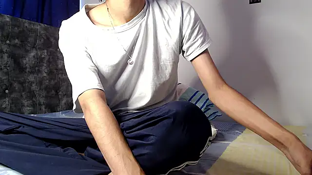 alexmark  online show from 04-23-26, 05:14
