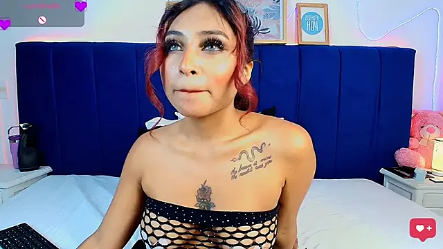 Naiaa Cruz online show from 04-30-26, 08:57