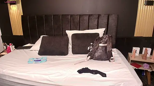 Snapshot of SexyRachel_ chatting on 10-01-25, 11:58 SexyRachel online show from 10-01-25, 11:58