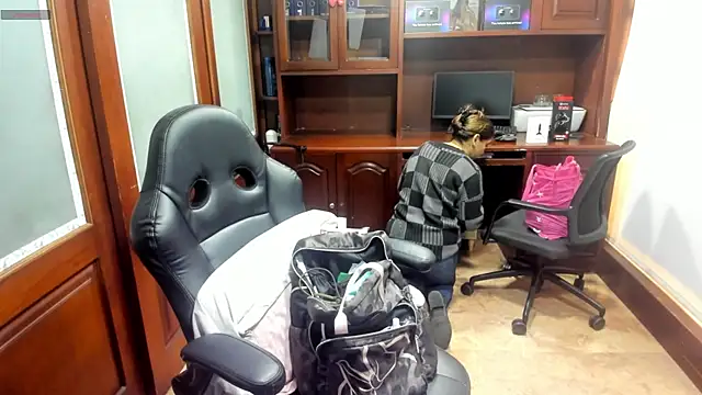 SexyRachel  online show from 11-05-25, 12:19