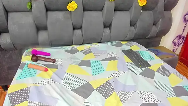 vyumekoper online show from 11-14-25, 09:18