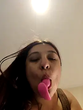 caronicole77 online show from 03-08-26, 02:37