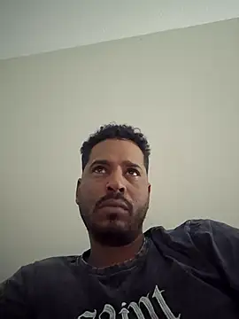 Snapshot of Danypeluche chatting on 11-11-25, 07:14 Danypeluche online show from 11-11-25, 07:14