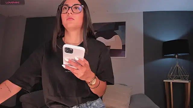 BonnyRose online show from 11-14-25, 07:50