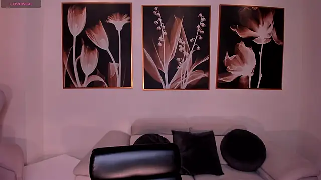 TiffannySins online show from 03-03-26, 11:17