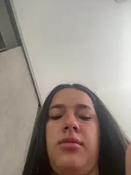 Luciaparker03 online show from 07-11-26, 11:54
