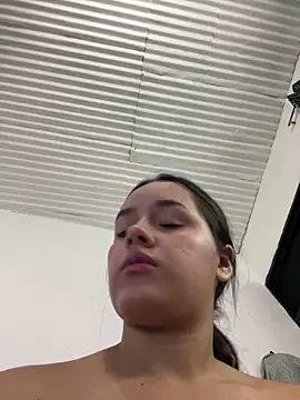 Luciaparker03 online show from 03-19-26, 01:49