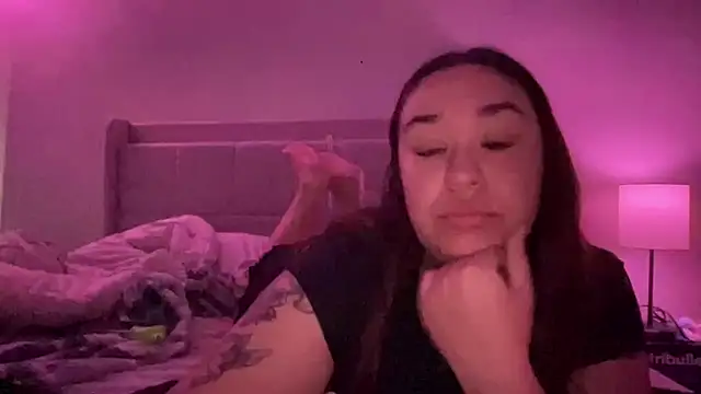 marcylove online show from 10-31-25, 04:58