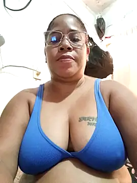 Snapshot of Big_ass_submissive chatting on 05-07-26, 12:19 Big ass submissive online show from 05-07-26, 12:19