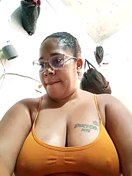 Snapshot of Big_ass_submissive chatting on 04-23-26, 12:40 Big ass submissive online show from 04-23-26, 12:40