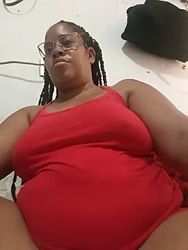 Snapshot of Big_ass_submissive chatting on 05-20-26, 01:19 Big ass submissive online show from 05-20-26, 01:19