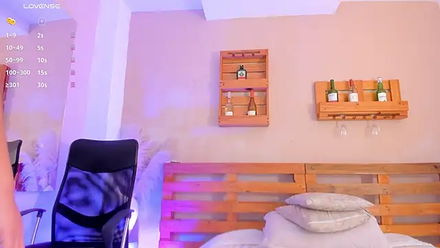  miss mia online show from 10-09-25, 10:38