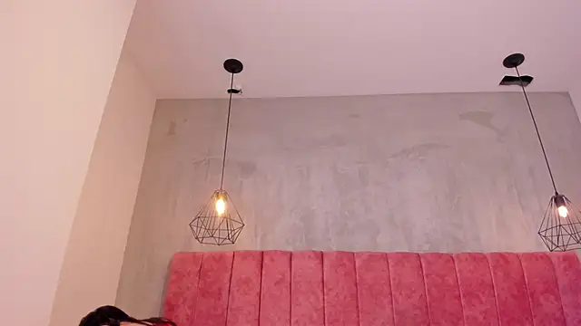  miss mia online show from 06-01-26, 11:54