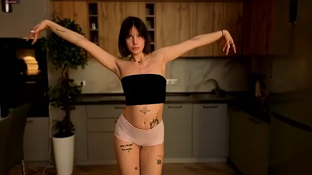 Anny Molly online show from 02-18-26, 06:11