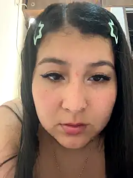 Snapshot of evelyn_1702 chatting on 09-20-25, 12:48 evelyn 1702 online show from 09-20-25, 12:48