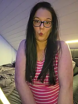 Swiss Lady online show from 05-16-26, 08:52