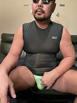 Snapshot of jack_jay0103 chatting on 02-08-26, 12:47 jack jay0103 online show from 02-08-26, 12:47