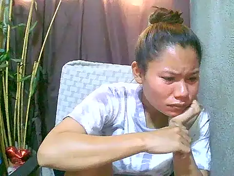 Sweeetgurll online show from 04-23-26, 07:48