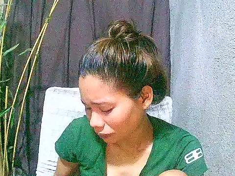 Sweeetgurll online show from 05-03-26, 01:58