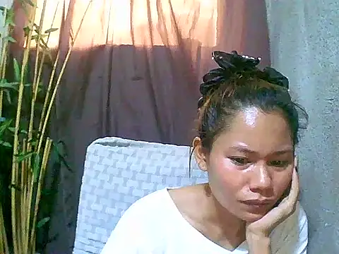 Sweeetgurll online show from 04-18-26, 08:16