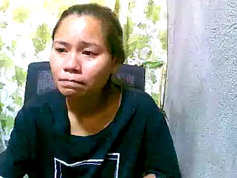 Snapshot of Sweeetgurll chatting on 09-19-25, 01:53 Sweeetgurll online show from 09-19-25, 01:53