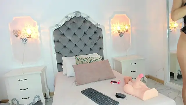 Alison Carde05 online show from 09-13-25, 07:14