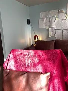 Canneela online show from 10-31-25, 09:11