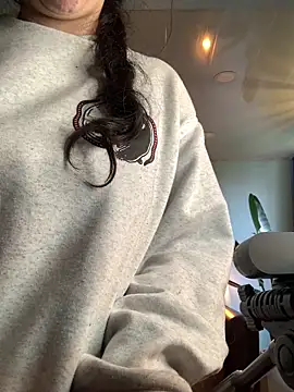 Canneela online show from 09-12-25, 01:22