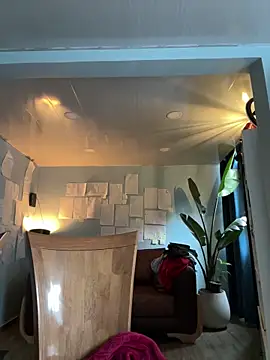 Canneela online show from 04-15-26, 03:38