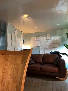 Canneela online show from 03-25-26, 10:08