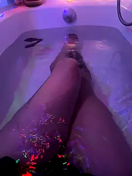 Snapshot of PuraTinta_miau chatting on 11-19-25, 02:17 PuraTinta miau online show from 11-19-25, 02:17