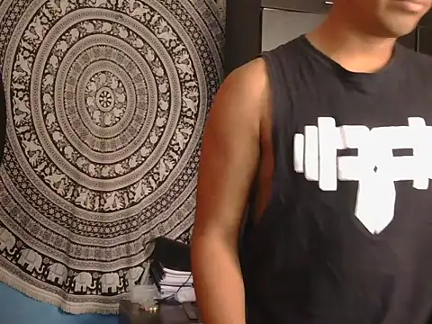 Snapshot of latinboybigdick chatting on 09-13-25, 06:19 latinboybigdick online show from 09-13-25, 06:19