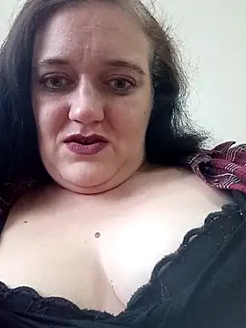 Snapshot of SherryLady291 chatting on 10-14-25, 02:28 SherryLady291 online show from 10-14-25, 02:28