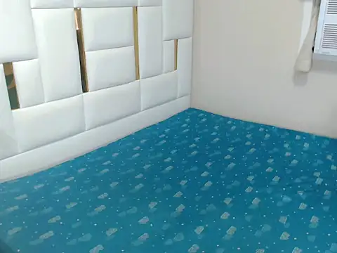 diamondnaked  online show from 10-18-25, 10:12