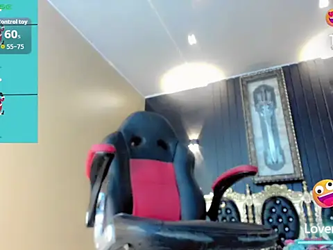 Natasha clifford online show from 11-21-25, 07:35