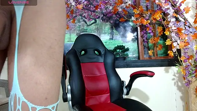 Natasha clifford online show from 11-08-25, 09:57