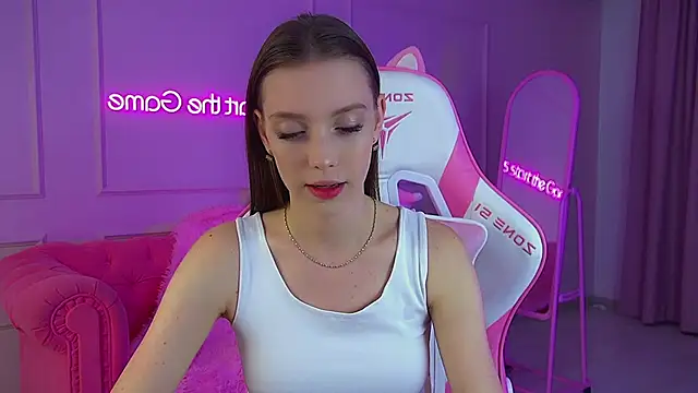 VeronicaVances online show from 11-20-25, 06:08