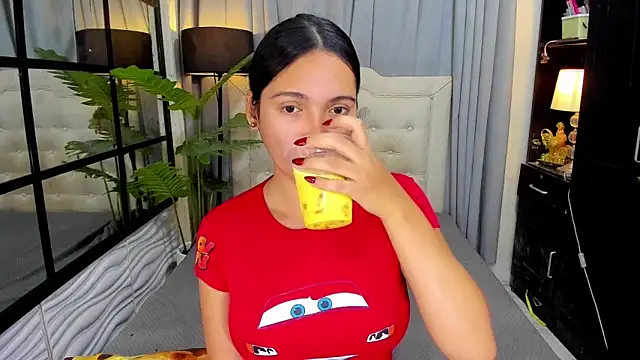 Snapshot of Patricia_Anderson chatting on 04-06-26, 04:08 Patricia Anderson online show from 04-06-26, 04:08