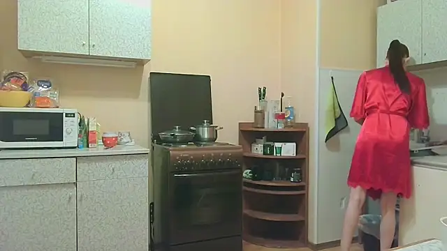 Lucy Divine online show from 10-29-25, 01:21