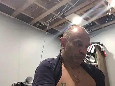 frankyjones8989 online show from 10-27-25, 04:46