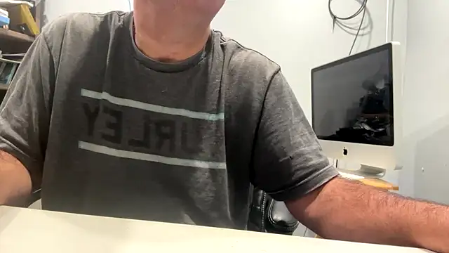 frankyjones8989 online show from 10-23-25, 04:11