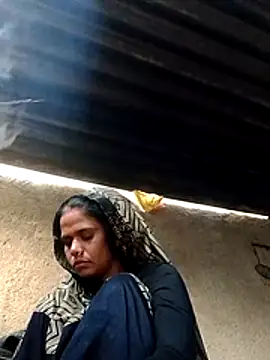 Hot ashna online show from 11-27-25, 02:23