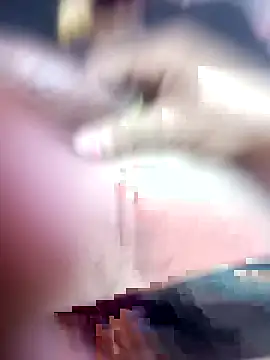 Snapshot of Sonukumar202000 chatting on 02-12-26, 08:52 Sonukumar202000 online show from 02-12-26, 08:52