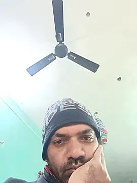 Snapshot of Sonukumar202000 chatting on 01-16-26, 03:10 Sonukumar202000 online show from 01-16-26, 03:10