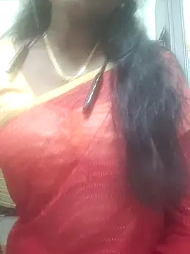 Snapshot of hotmahitha chatting on 05-19-26, 06:15 hotmahitha online show from 05-19-26, 06:15