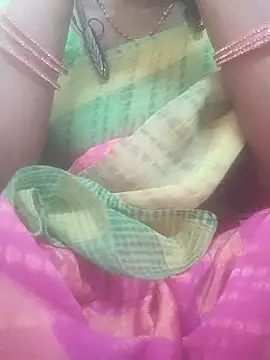 Snapshot of hotmahitha chatting on 05-22-26, 01:58 hotmahitha online show from 05-22-26, 01:58