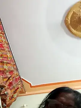 Snapshot of hotmahitha chatting on 06-02-26, 04:51 hotmahitha online show from 06-02-26, 04:51