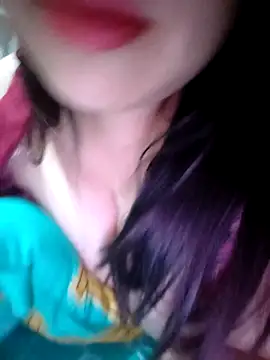 Julyy08 online show from 10-28-25, 02:38