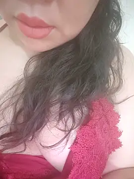 Julyy08 online show from 06-18-26, 05:50